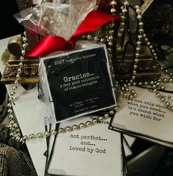 "Gracies"©... A feel good collection of simple thoughts 2027 Page-a-Day Calendar - BAGGED