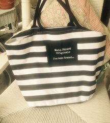 Canvas Zipper Tote